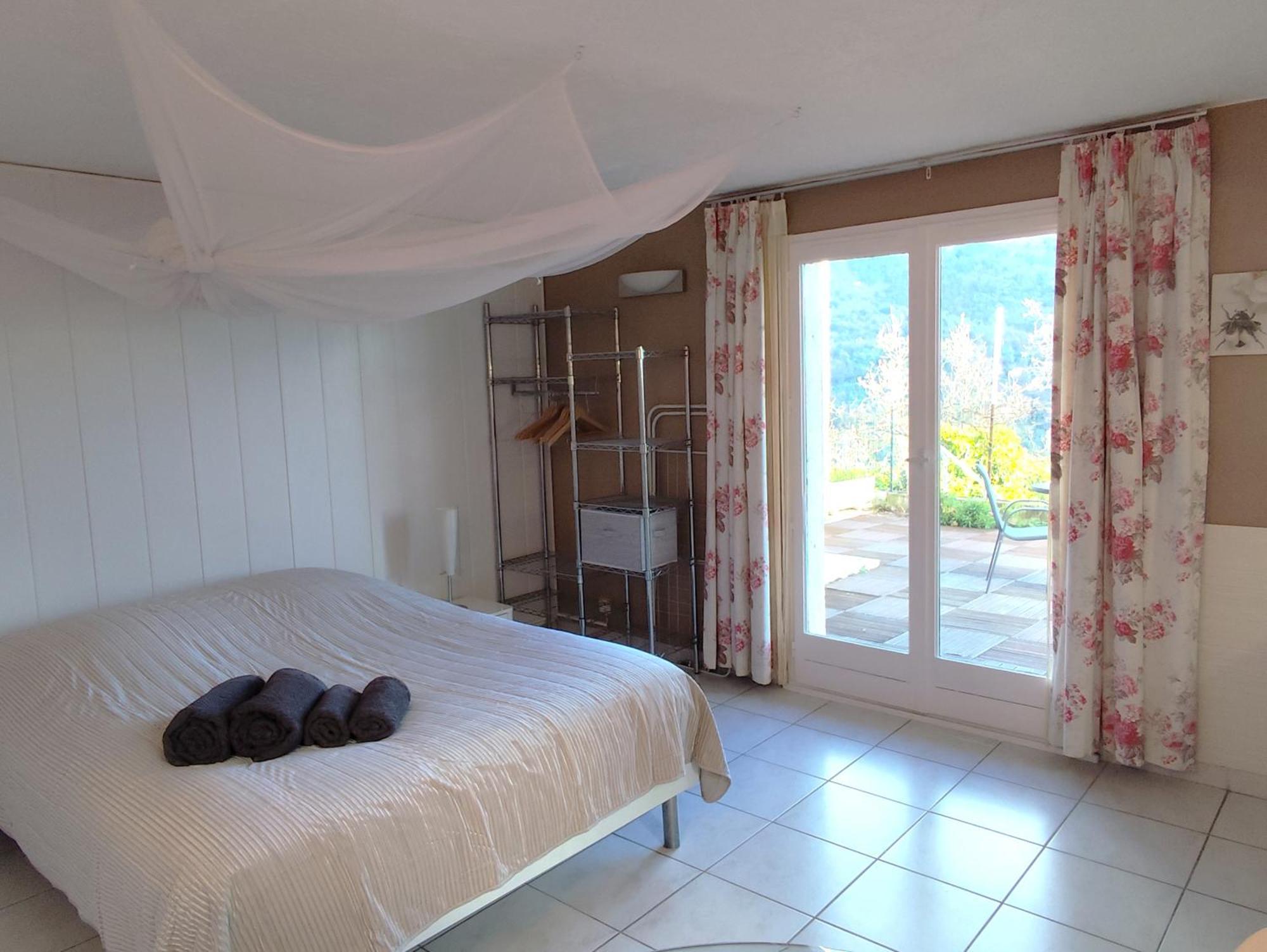Studio Le Romantique A 20 Kms De Nice Bendejun Ngoại thất bức ảnh