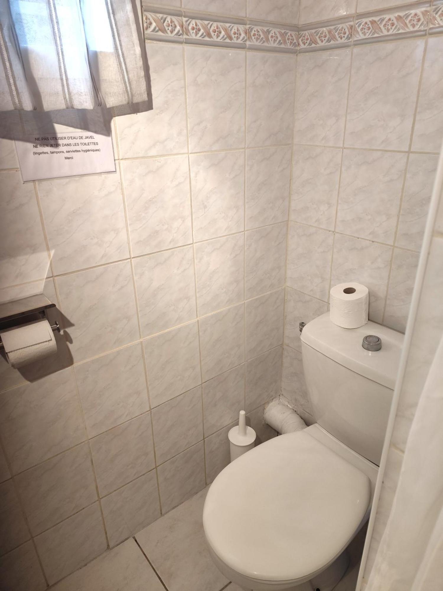 Studio Le Romantique A 20 Kms De Nice Bendejun Ngoại thất bức ảnh